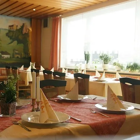 Landgasthof Zur Linde Gasthof *